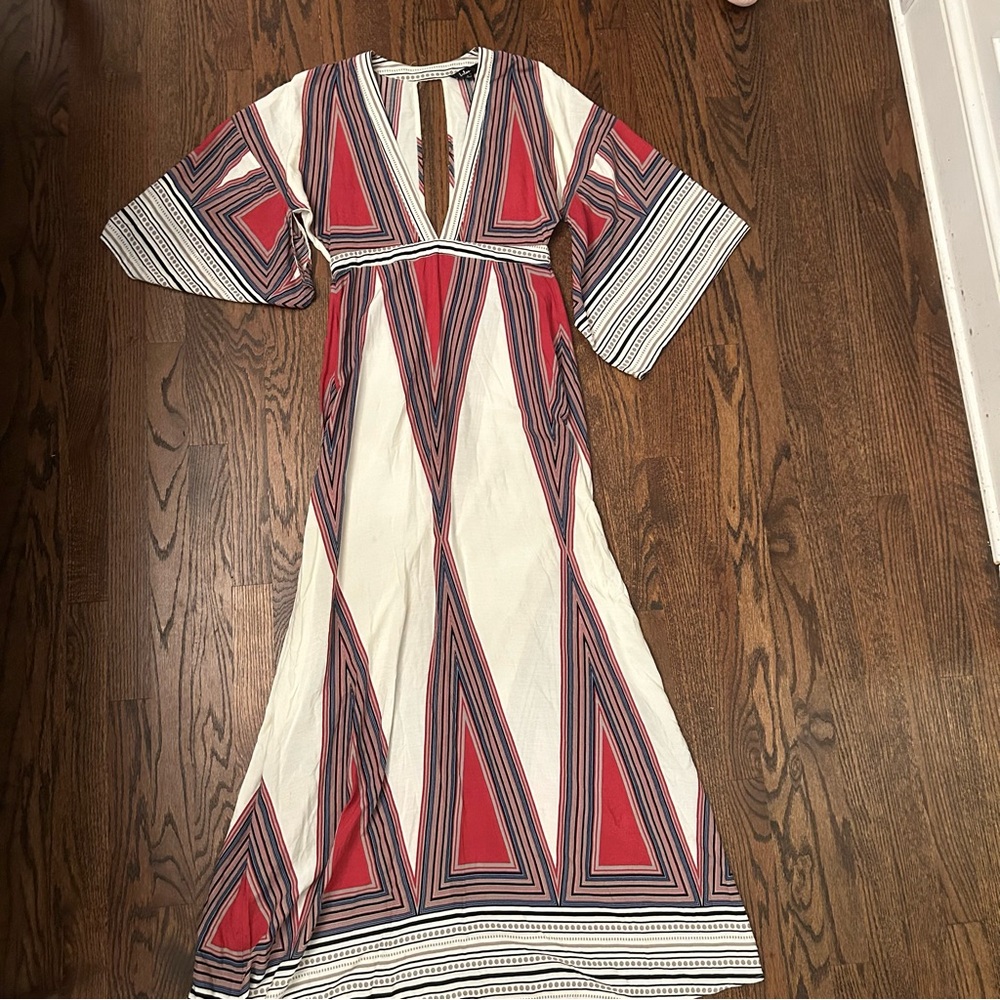 Lulu's Maxi Dress - Picture 7 of 12
